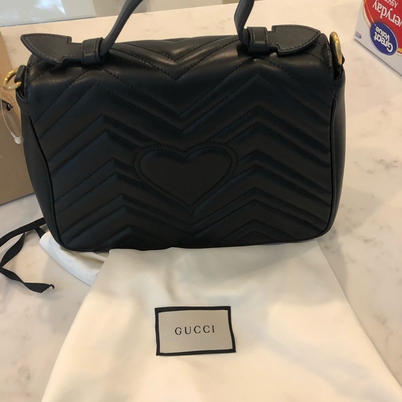Gucci Marmont small top handle bag - Picture 2 of 8